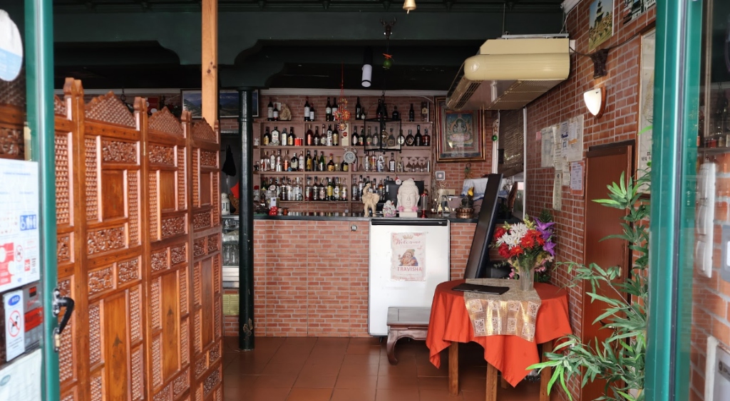 New Himalaia restaurant interior entrance