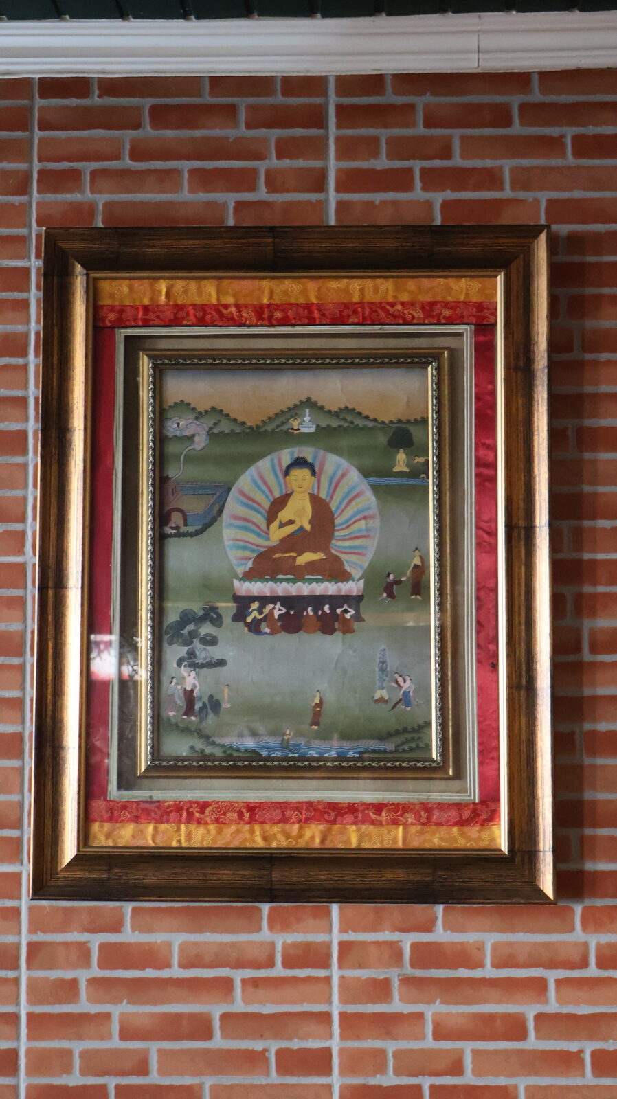 Traditional framed wall art